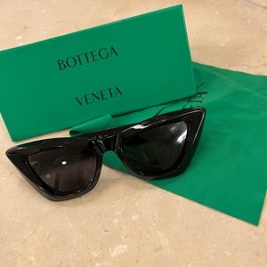 Bottarga veneta black cat sunglasses